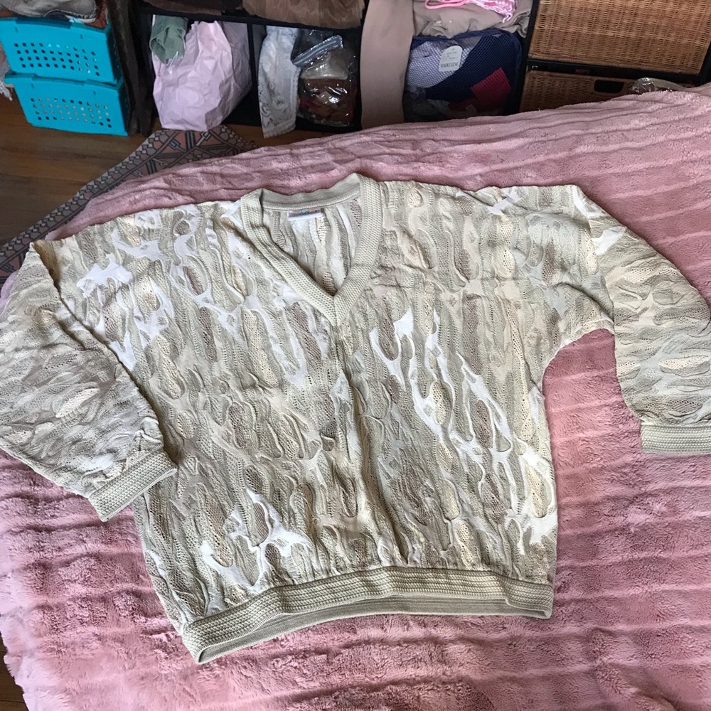 SOLD** Mens Coogi Vnck sweater